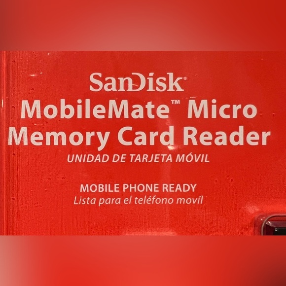 Bundle of 2 SanDisk MobileMate Micro Memory Card Readers - Picture 3 of 8